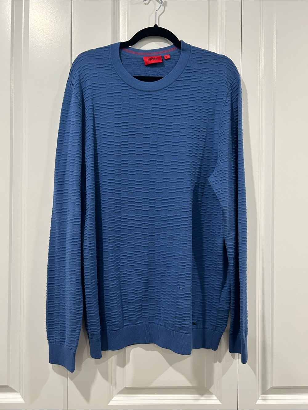 HUGO BOSS Men’s Blue Textured Crewneck Sweater